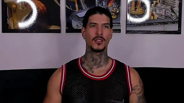 Snapshot of jiro_kenji1 chatting on September 2025 11:27:02 PM jiro kenji1 online show from September 2025 11:27:02 PM