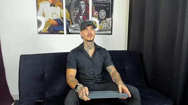 Snapshot of jiro_kenji1 chatting on September 2025 06:04:02 AM jiro kenji1 online show from September 2025 06:04:02 AM