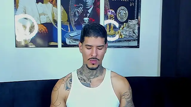 Snapshot of jiro_kenji1 chatting on September 2025 11:18:02 PM jiro kenji1 online show from September 2025 11:18:02 PM