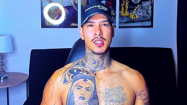 Snapshot of jiro_kenji1 chatting on February 2026 06:34:02 PM jiro kenji1 online show from February 2026 06:34:02 PM