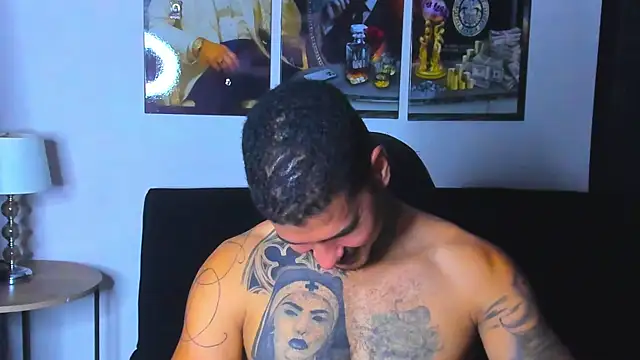 Snapshot of jiro_kenji1 chatting on February 2026 02:01:02 AM jiro kenji1 online show from February 2026 02:01:02 AM