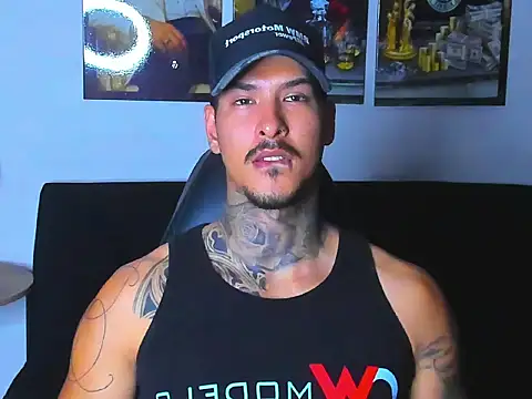 Snapshot of jiro_kenji1 chatting on February 2026 08:43:01 PM jiro kenji1 online show from February 2026 08:43:01 PM