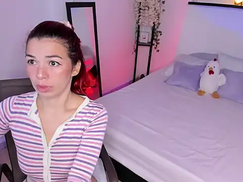 selene boyer online show from September 2025 04:06:01 PM