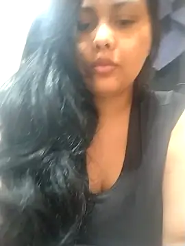 Alessandraa- online show from May 2026 08:39:01 PM