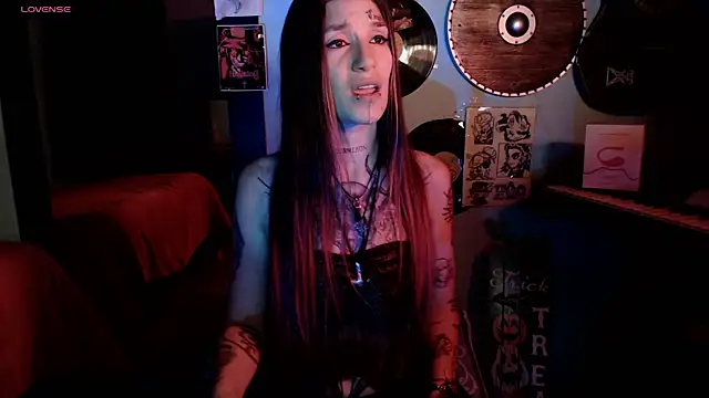 lilithword online show from December 2025 01:12:02 AM