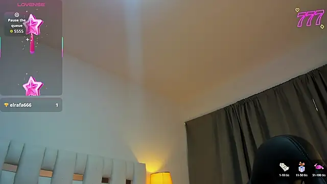 iamCharlotte19 online show from July 2026 07:26:02 PM