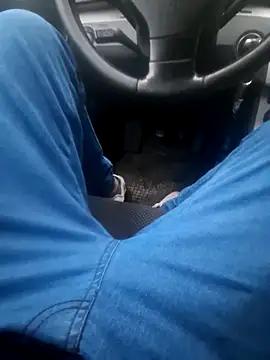 Snapshot of Mlody991112 chatting on October 2025 03:32:01 PM Mlody991112 online show from October 2025 03:32:01 PM