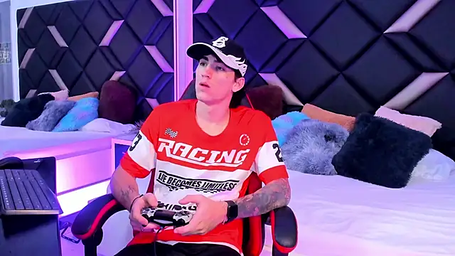 Handsomeboyss19 online show from October 2025 02:36:02 AM