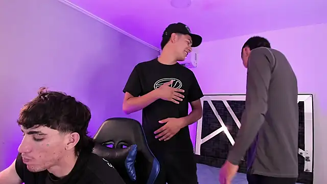 Handsomeboyss19 online show from February 2026 02:05:01 AM