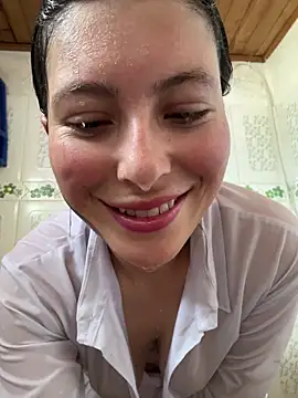 Mia salinass online show from January 2026 07:28:02 PM