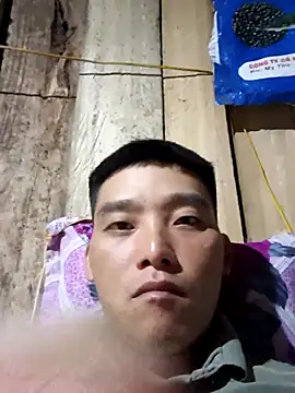 Snapshot of Chao_xxx chatting on September 2025 01:00:01 PM Chao xxx online show from September 2025 01:00:01 PM