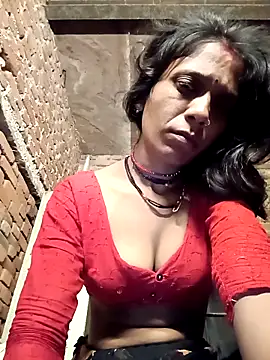 Xx pooja online show from October 2025 11:24:01 PM