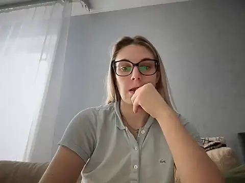 Snapshot of NikexPretty chatting on January 2026 10:30:02 AM NikexPretty online show from January 2026 10:30:02 AM