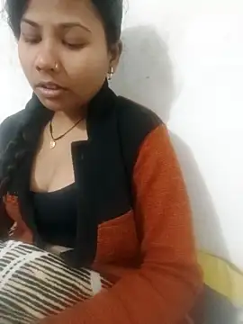 Snapshot of Vaani_Cutie chatting on December 2025 03:42:01 PM Vaani Cutie online show from December 2025 03:42:01 PM