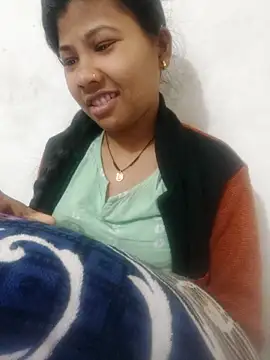 Snapshot of Vaani_Cutie chatting on December 2025 03:48:01 AM Vaani Cutie online show from December 2025 03:48:01 AM