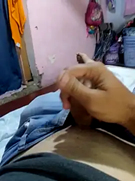 Snapshot of arnaldof50 chatting on November 2025 05:12:02 PM arnaldof50 online show from November 2025 05:12:02 PM