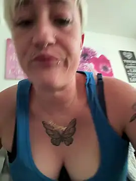 Rozendefotz online show from July 2026 06:47:01 PM