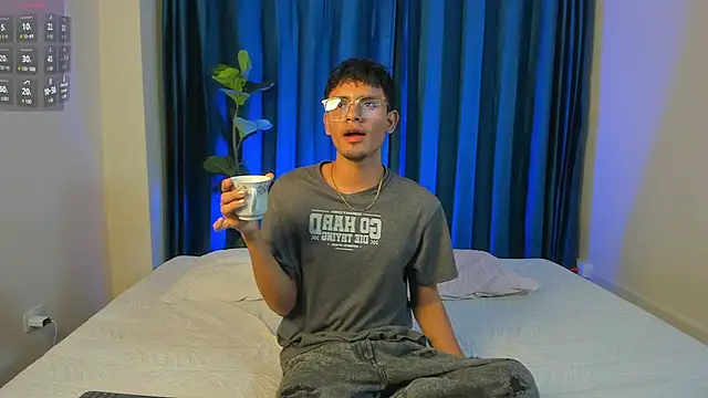 Jack Noir online show from July 2026 09:13:01 PM