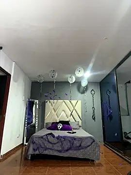 Sophia moons online show from October 2025 03:14:01 AM