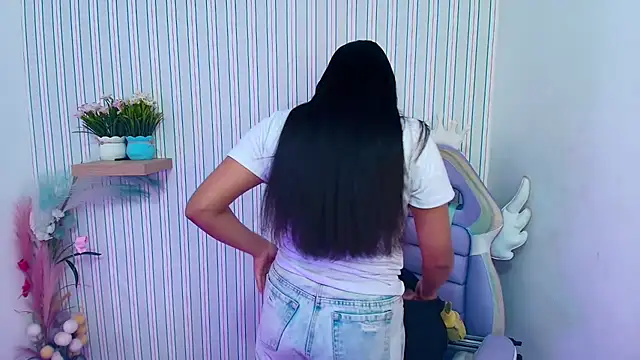 kataleya  18 online show from July 2026 07:50:01 PM