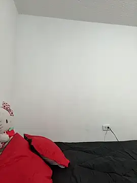 Snapshot of aliciia_23 chatting on November 2025 09:18:01 PM aliciia 23 online show from November 2025 09:18:01 PM