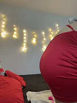 Snapshot of aliciia_23 chatting on November 2025 08:13:02 PM aliciia 23 online show from November 2025 08:13:02 PM