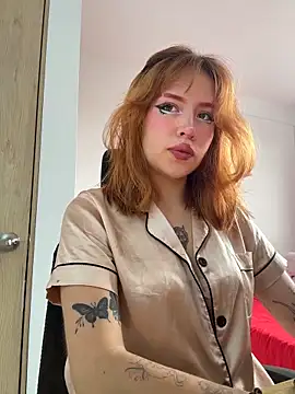 Snapshot of aliciia_23 chatting on February 2026 10:10:02 PM aliciia 23 online show from February 2026 10:10:02 PM