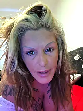 canariamorbosa online show from November 2025 04:51:02 PM