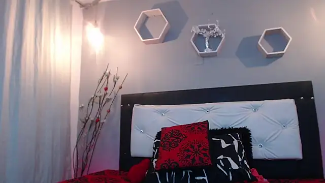 Meriiida online show from September 2025 03:19:01 AM