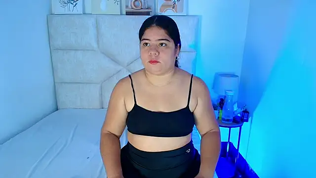 elizawiliamst online show from July 2026 11:23:02 AM