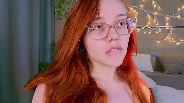 PollyVinice online show from May 2026 01:27:01 PM