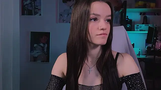 E l i z e  online show from February 2026 05:14:02 AM