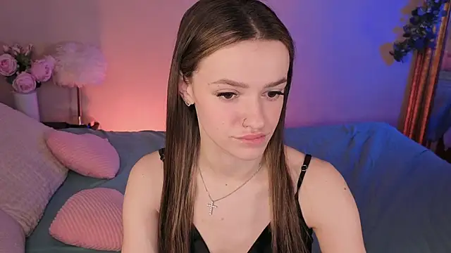 E l i z e  online show from May 2026 05:15:02 AM