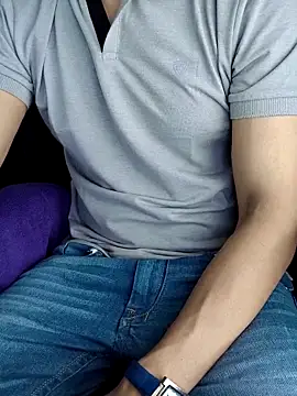 chocolate alone online show from October 2025 06:04:01 AM