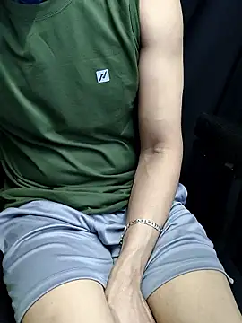 Snapshot of chocolate_alone chatting on November 2025 07:51:02 AM chocolate alone online show from November 2025 07:51:02 AM