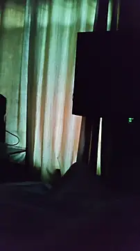 Snapshot of chocolate_alone chatting on December 2025 02:05:01 AM chocolate alone online show from December 2025 02:05:01 AM