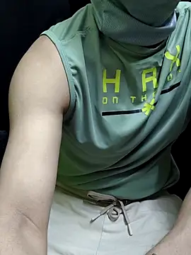 Snapshot of chocolate_alone chatting on December 2025 10:10:02 AM chocolate alone online show from December 2025 10:10:02 AM