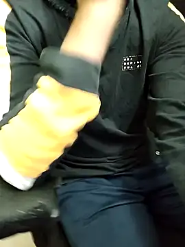 Snapshot of chocolate_alone chatting on February 2026 10:30:02 AM chocolate alone online show from February 2026 10:30:02 AM