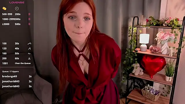 AnnieKim  online show from April 2026 04:18:01 PM