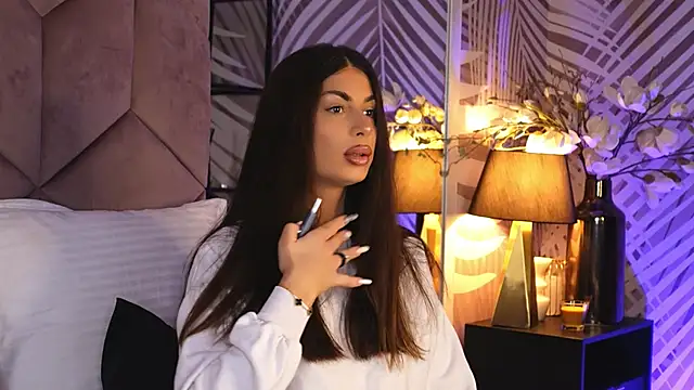 EvaRhea online show from November 2025 03:50:02 AM