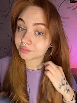 Snapshot of LunaMillie chatting on March 2026 04:23:01 PM LunaMillie online show from March 2026 04:23:01 PM