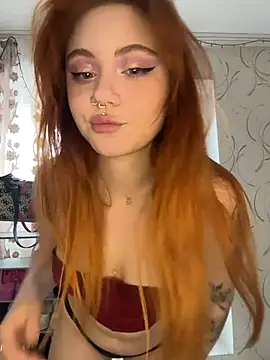 Snapshot of LunaMillie chatting on March 2026 11:15:02 AM LunaMillie online show from March 2026 11:15:02 AM