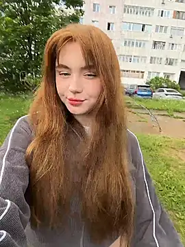 Snapshot of LunaMillie chatting on June 2026 10:28:02 AM LunaMillie online show from June 2026 10:28:02 AM