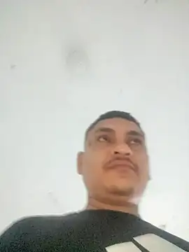 Snapshot of Maratattoo22 chatting on March 2026 03:00:01 AM Maratattoo22 online show from March 2026 03:00:01 AM