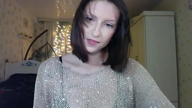 RuxaShade online show from December 2025 12:54:01 PM