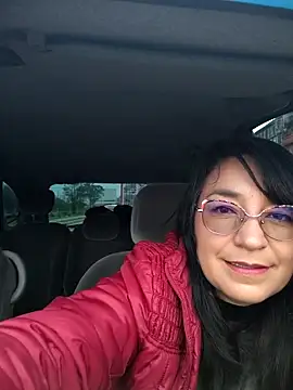 Snapshot of MAFE__29 chatting on October 2025 12:03:01 PM MAFE 29 online show from October 2025 12:03:01 PM