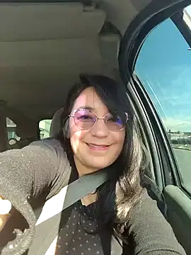 Snapshot of MAFE__29 chatting on October 2025 01:22:01 PM MAFE 29 online show from October 2025 01:22:01 PM