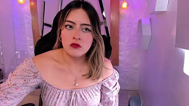 Snapshot of Jenny_Wolridge_ chatting on September 2025 08:10:02 PM Jenny Wolridge online show from September 2025 08:10:02 PM