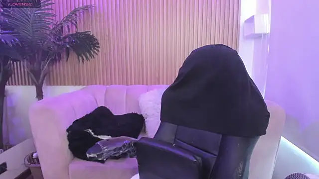 Snapshot of Jenny_Wolridge_ chatting on October 2025 07:47:02 PM Jenny Wolridge online show from October 2025 07:47:02 PM