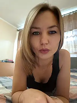 Snapshot of VeroLoverx chatting on September 2025 08:06:01 AM VeroLoverx online show from September 2025 08:06:01 AM